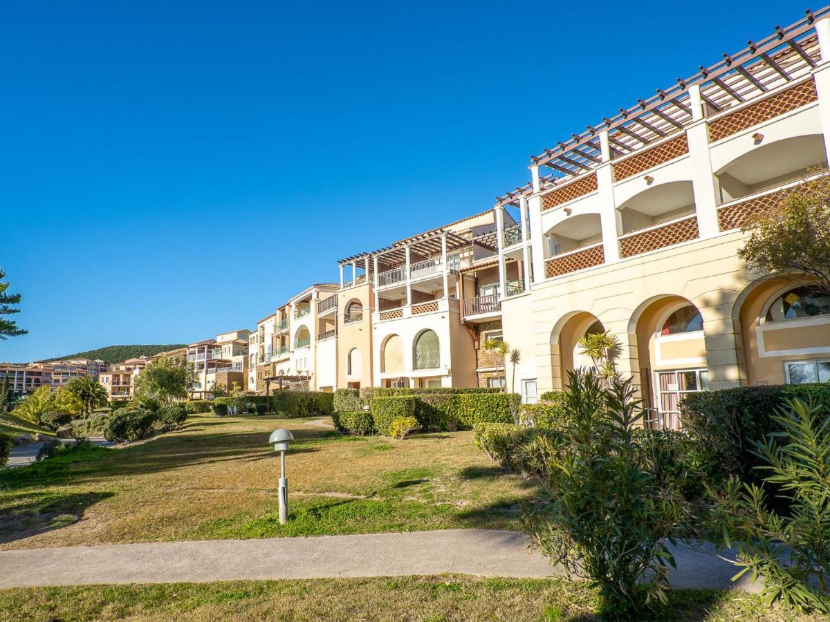 Apartment Village Cap Esterel - Les Bastides-6 By Interhome Saint-Raphaël Kültér fotó