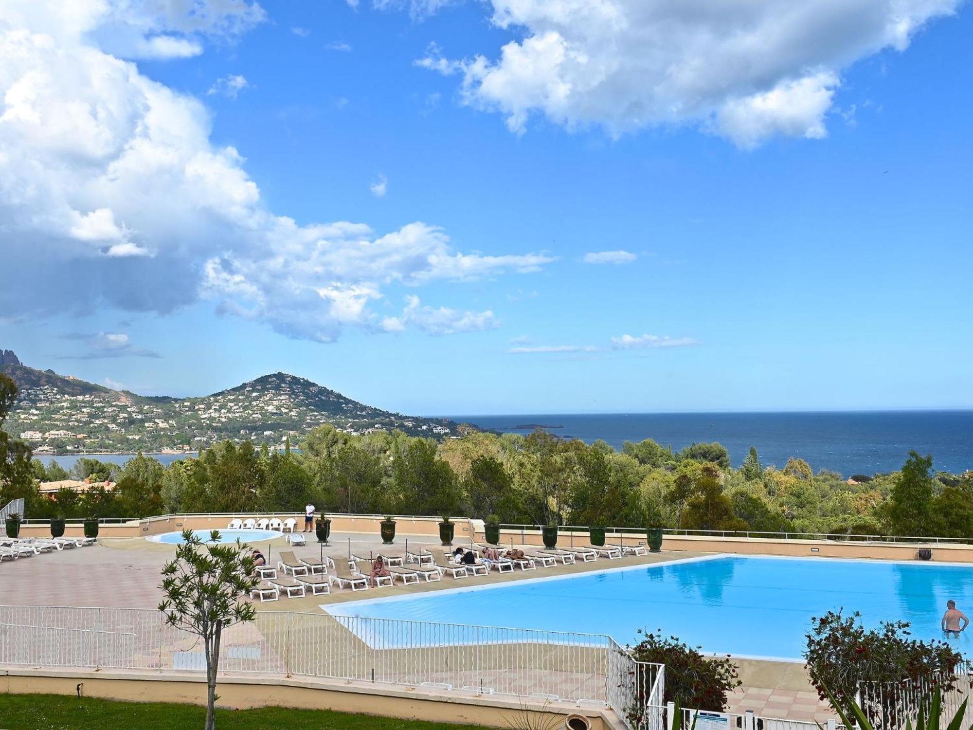 Apartment Village Cap Esterel - Les Bastides-6 By Interhome Saint-Raphaël Kültér fotó